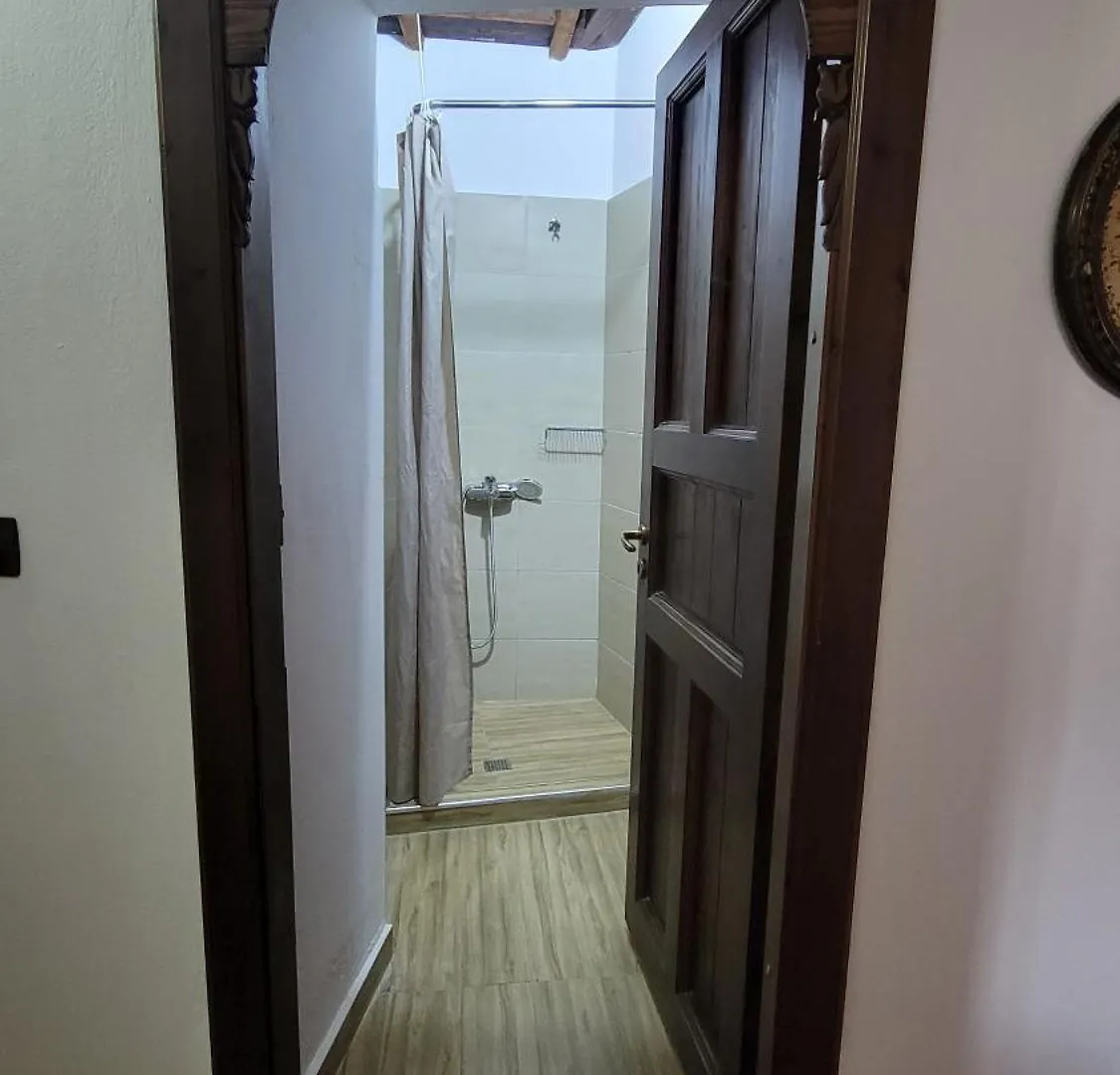 Guesthouse Mangalem Berat Apartment