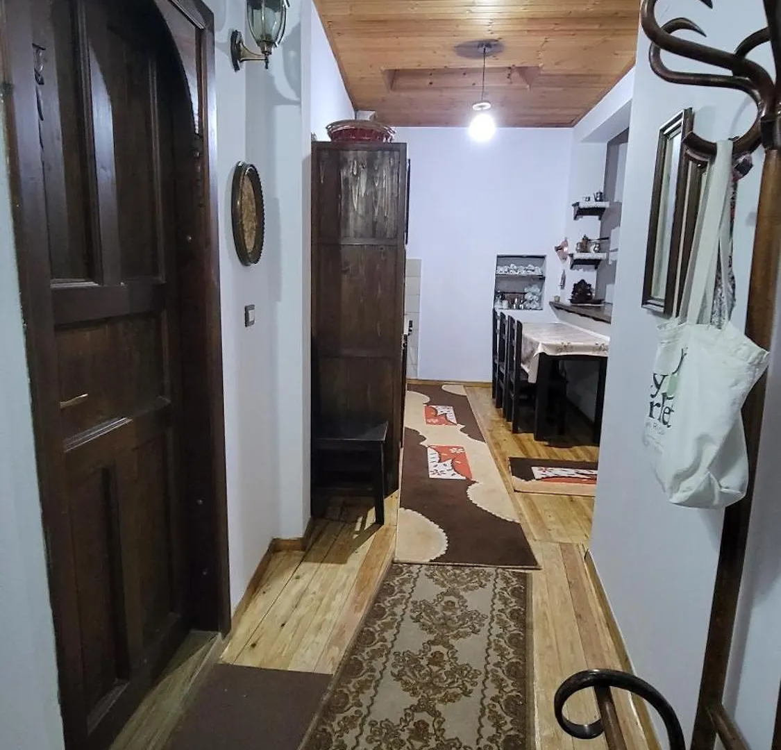 Guesthouse Mangalem Berat 0*,  Albanien